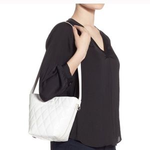 GIVENCHY WHITE LEATHER BUCKET BAG QUILTED NEW